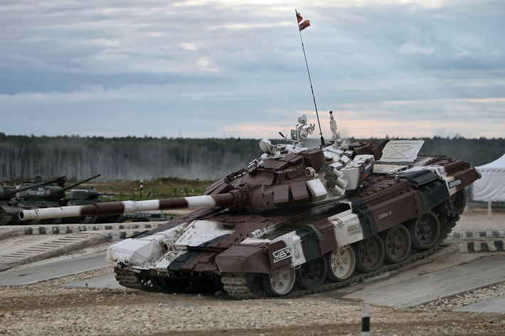 Trong ngày thi đấu vòng loại Tank Biathlon năm nay, đội Việt Nam về nhất khi bắn trúng 5/5 mục tiêu và thể hiện tốt ở phần thi vượt chướng ngại vật. Đội xe tăng Việt Nam sẽ tiếp tục tham dự trận đấu thứ 2 và thứ 3 lần lượt vào ngày 28/8 và 29/8. Ảnh: Reddit.