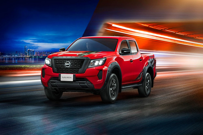 Trong khi đó, phiên bản tăng áp kép của động cơ kể trên tạo ra công suất tối đa 190 mã lực và mô-men xoắn cực đại 450 Nm. Phiên bản này đồng hành với hộp số tự động 7 cấp.