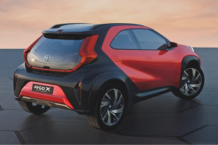 Trước đó, vào hồi tháng 3, công chúng đã được diện kiến bản concept Aygo X Prologue, cho thấy một diện mạo năng động và không kém phần cơ bắp.