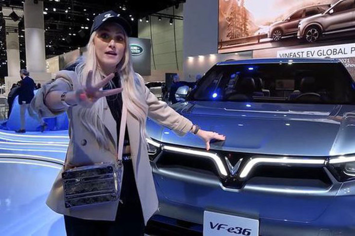 Cả VF e36 và VF e35 đều được hướng tới mục tiêu đạt tiêu chuẩn an toàn 5 sao ASEAN NCAP, 5 sao EURO NCAP và 5 sao NHTSA trước khi phân phối tại Việt Nam, châu Âu và Mỹ. Bộ đôi xe điện này sẽ nhận đơn đặt hàng vào khoảng đầu năm 2022 và bắt đầu những đợt giao hàng đầu tiên tại Mỹ vào nửa cuối năm.