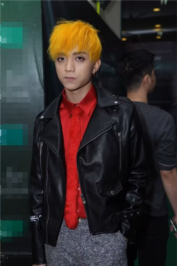 Đây có lẽ là hình ảnh mà Soobin Hoàng Sơn không bao giờ muốn nhìn thấy lại. Ảnh: vietgiaitri.