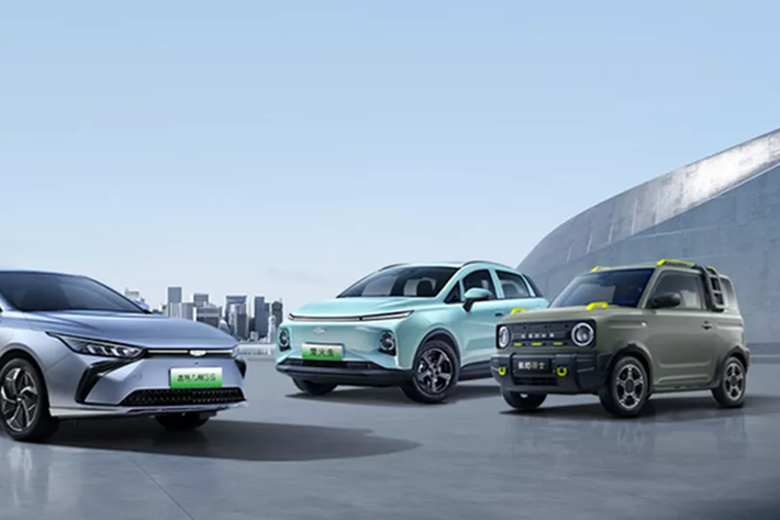 Tổng cộng Geely đã bán được 180.706 chiếc xe trong tháng 10, tăng hơn 6% so với tháng trước và tăng khoảng 19% so với cùng kỳ năm ngoái, tăng trưởng trong 9 tháng liên tiếp. Xét về thương hiệu, Geely đã bán được 139.376 xe, tăng khoảng 5% so với tháng trước và tăng hơn 16% so với cùng kỳ năm trước.