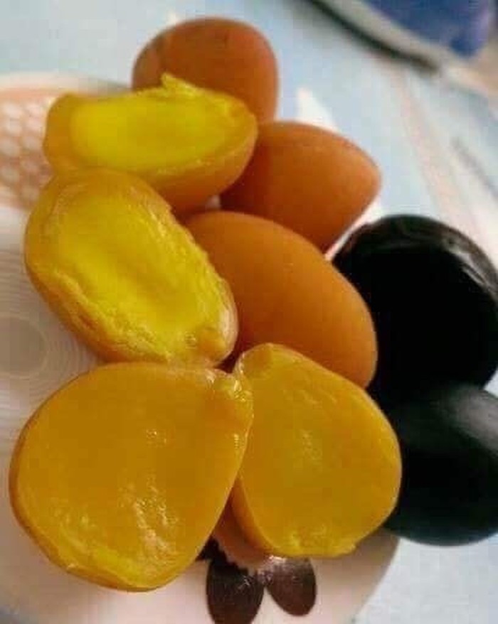 Hạt mề gà cũng được dùng để làm mứt, làm bánh bích quy, bánh ngọt, nấu chè,...Ảnh: zadn.