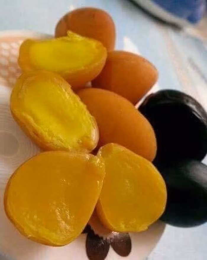 Hạt mề gà cũng được dùng để làm mứt, làm bánh bích quy, bánh ngọt, nấu chè,...Ảnh: zadn.