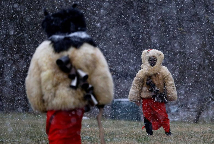 Lễ hội truyền thống ở Séc này được trẻ em trong làng rất mong đợi, háo hức.