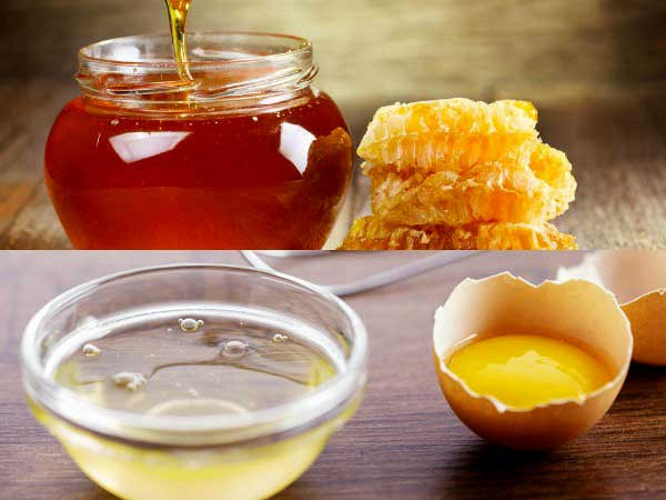 Mặt nạ mật ong và lòng trắng trứng: Mật ong bảo vệ da khỏi các gốc tự do và duy trì collagen cho da. Lòng trắng trứng chứa protein và vitamin A giúp làm mịn nếp nhăn. Cách làm: Cho 1 lòng trắng vào trong bát đánh cho mịn rồi thêm 1 thìa cà phê mật ong vào trộn đều. Thoa hỗn hợp lên mặt và mát-xa theo chuyển động tròn hướng lên trên trong 2 phút. Để mặt nạ khô rồi rửa mặt sạch.