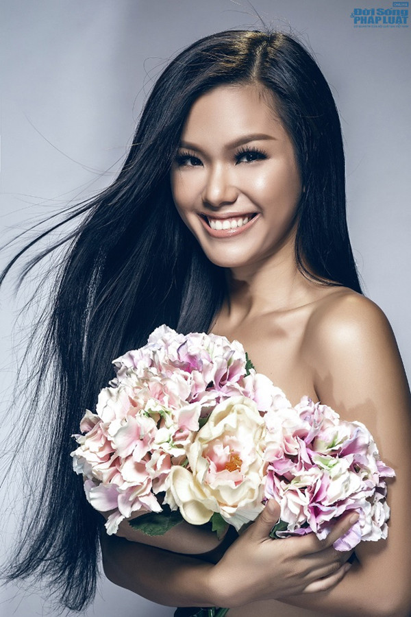 Với sự sáng tạo này, Phương Vy trở nên vô cùng nóng bỏng mà không sa đà vào khoe thân phản cảm. Ảnh: Internet.