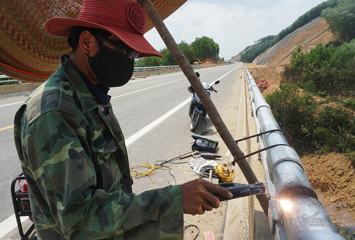 Ban quản lý dự án cho hay, cao tốc dự kiến thông xe kỹ thuật Km0 – Km66 vào cuối quý 2