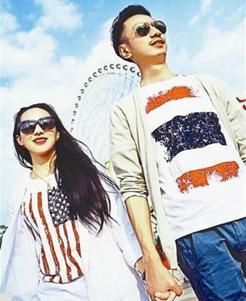 Sau khi tốt nghiệp Đại học Minzu, Trung Quốc vào năm 2009, Gerongpengcuo làm việc trong làng giải trí ở Bắc Kinh bốn năm. Sau đó, anh trở về Thành Đô và thành lập một công ty quảng cáo cùng với bạn cùng lớp trung học của anh là Di, cũng chính là nhiếp ảnh gia bộ ảnh cưới đình đám của họ.