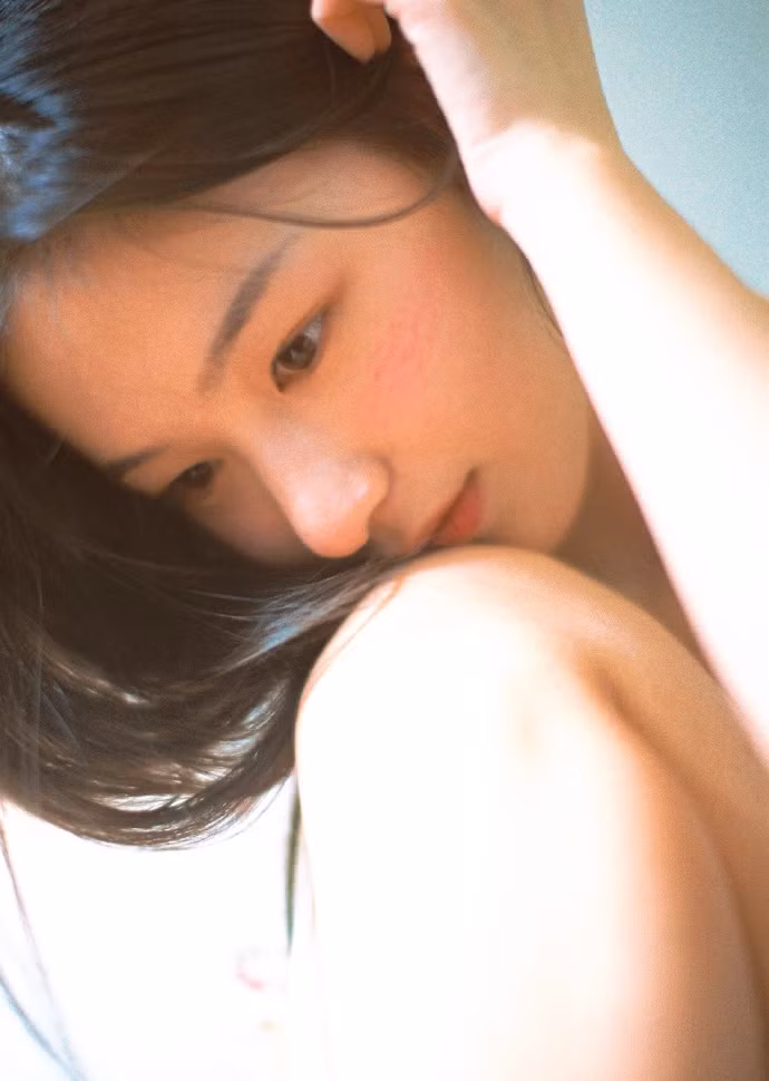 Không chỉ ở Trung Quốc, Hồ Hiểu cũng là cái tên khiến rất nhiều fan Việt điêu đứng.