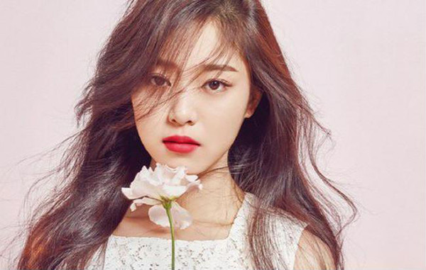 Hầu hết nam giới đều mong sánh bước bên người phụ nữ nội hàm, xinh đẹp. Thế nhưng, người xưa có câu: “Biết người, biết mặt mà khó biết lòng” để nói về khó khăn trong việc hiểu thấu một người.