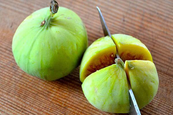 Với nhiều chất dinh dưỡng và đặc tính nổi trội, quả sung là loại quả có khả năng tăng cường sức khỏe và ngăn ngừa các loại bệnh tật. Ảnh: massageishealthy.