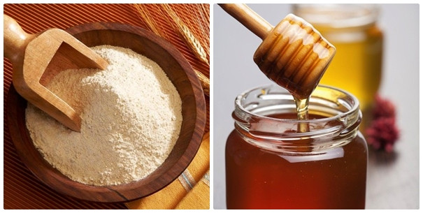 Bạn chỉ cần trộn 2 muỗng cà phê bột gạo, 2 muỗng cà phê mật ong và 1 muỗng cà phê nước sạch rồi thoa lên mặt và cổ trong 15 - 20 phút. Ảnh: wru.