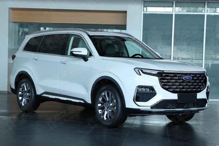 Vào hồi tháng 9/2020, những hình ảnh đầu tiên của mẫu SUV cỡ trung Ford Equator 2021 mới đã được đăng lên mạng. Đây là mẫu SUV hoàn toàn mới hiện chỉ dành riêng cho thị trường Trung Quốc và do liên doanh Jiangling Ford sản xuất. Đến nay, hình ảnh nội thất của Ford Equator 2021 mới bị rò rỉ. Qua đó, có thể thấy mẫu SUV cỡ trung này được trang bị vô lăng 3 chấu tích hợp phím chức năng và màn hình cỡ lớn nằm trên mặt táp-lô. Đây là sự kết hợp giữa màn hình của bảng đồng hồ kỹ thuật số toàn phần và màn hình thông tin giải trí.