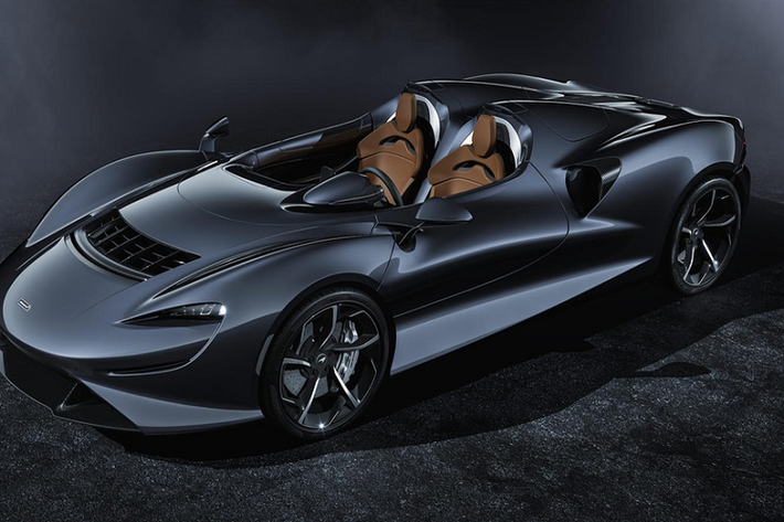 Liên minh giữa McLaren và Gulf bắt đầu từ những năm 1960, thương hiệu Gulf xuất hiện trên các mẫu xe đua F1, Indy và Can-Am của McLaren từ năm 1968 đến năm 1973. Phong cách McLaren Elva Gulf mới của MSO là sự tiếp nối cho mối quan hệ giữa 2 thương hiệu mang tính biểu tượng này.