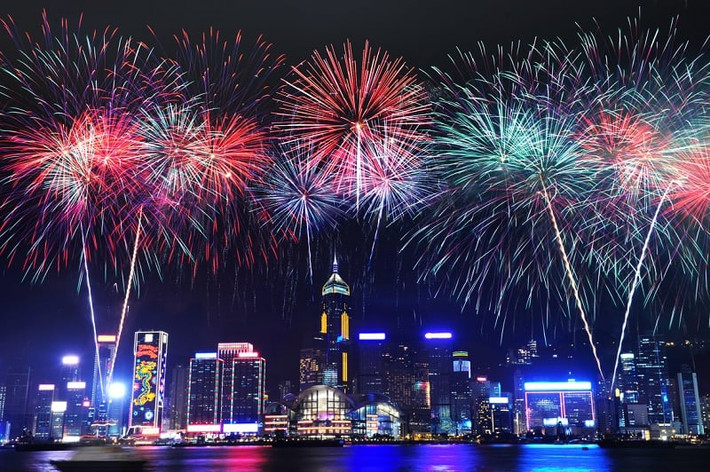 2. Tết Nguyên Đán còn được biết đến với tên gọi khác là “Lễ hội mùa xuân”.