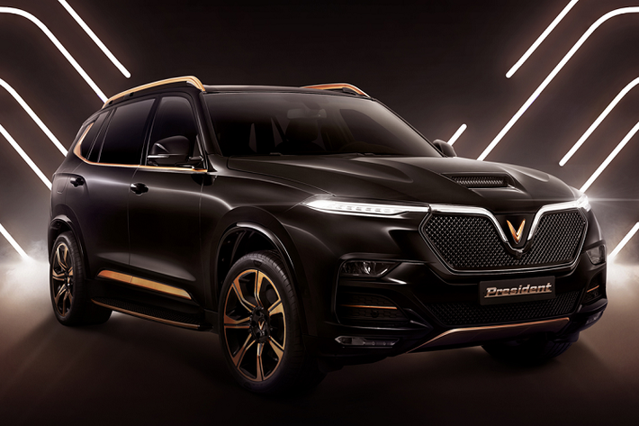 VinFast President được xem là phiên bản kéo dài trục cơ sở của VinFast Lux SA2.0 với động cơ mạnh mẽ và nhiều trang bị hơn, xe được phân phối với số lượng có hạn chỉ 500 chiếc.