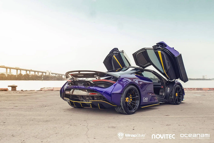 Số lượng McLaren 720S Coupe ở Việt Nam đã 6 chiếc và đây cũng chính là chiếc McLaren 720S đầu tiên được đại gia Việt độ body kit. Những chiếc siêu xe McLaren 720S trước đó chỉ được độ lại ống xả hay thay mâm HRE như siêu xe McLaren 720S của Cường Đô la.