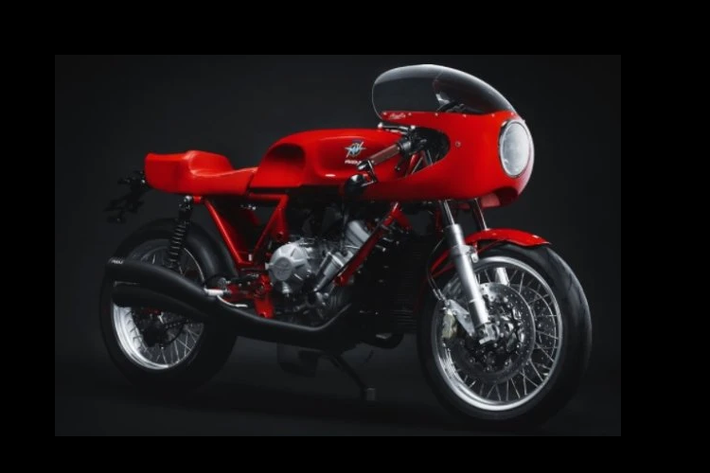 Giá xe Magni Italia 01/01 vẫn là một ẩn số, nó hiện đã trở thành một trong những mẫu xe cổ điển có thiết kế đẹp nhất năm 2020.