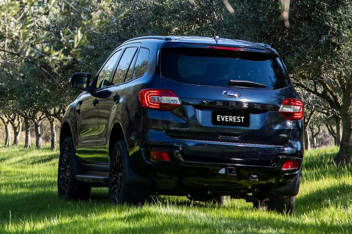 Ford Everest Sport tiếp tục tới tay người dùng Việt theo dạng nhập khẩu chính hãng từ Thái Lan