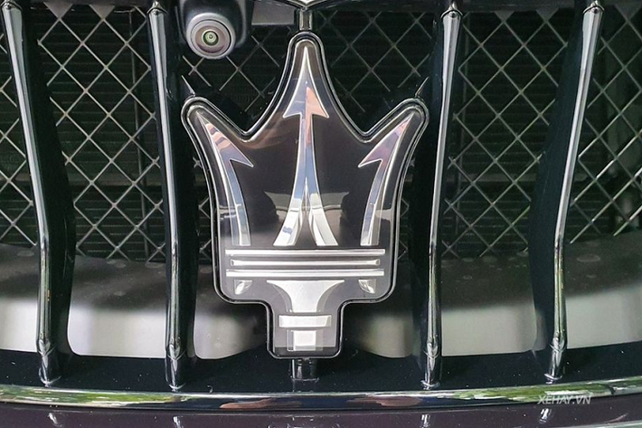 Phiên bản giới hạn Ghibli Ribelle được trang bị động cơ V6 twin-turbo mang đến sức mạnh 350 mã lực được thiết kế bởi Maserati Powertrain và chế tạo lắp đặt tại nhà máy Ferrari tại Maranello