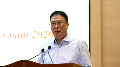 GS.VS Châu Văn Minh tiếp xúc cử tri tại Phú Thọ