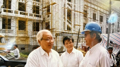 GS Hoàng Đạo Kính, người giữ hồn Hà Nội theo cách riêng
