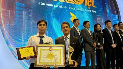 Điều đặc biệt ở công trình cảnh báo sạt lở sớm vinh danh Nhân tài Đất Việt