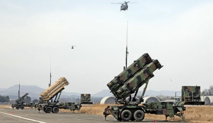 Các máy bay tiếp dầu trên không KC-135 Stratotanker của Không quân Hoa Kỳ