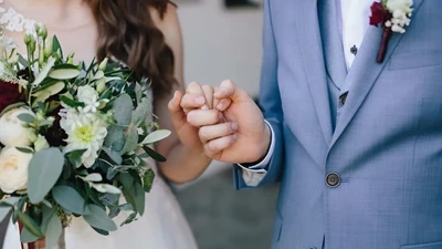 Áp lực khiến người trẻ ngại yêu thời hiện đại