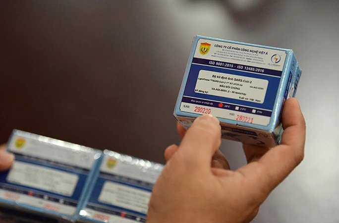 Vụ án thổi giá kit xét nghiệm của Công ty Việt Á: Bộ Y tế làm đúng quy định?