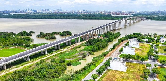 Cầu Nhơn Trạch sắp thông xe có ý nghĩa rất lớn trong việc liên kết vùng, thúc đẩy kinh tế - xã hội và thị trường bất động sản phát triển. cau-nhon-trach.png