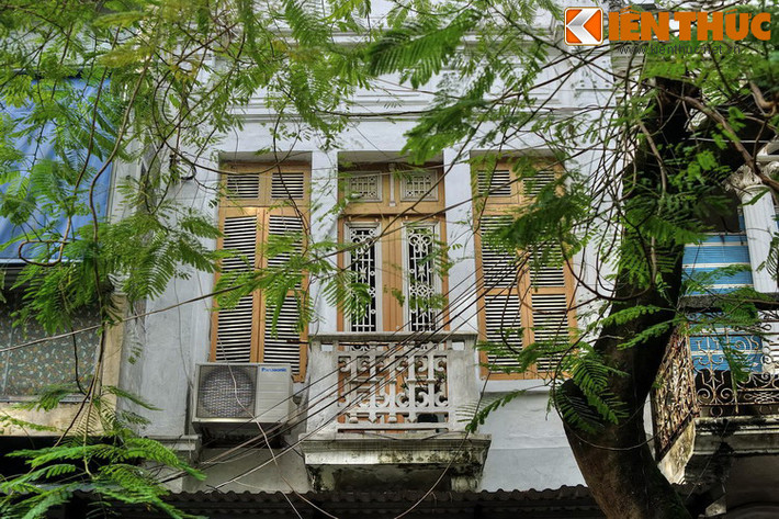 Một số hình ảnh khác về phố Hàng Vải.