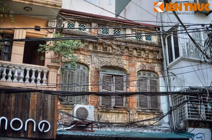 Một số hình ảnh khác về phố Hàng Mành.