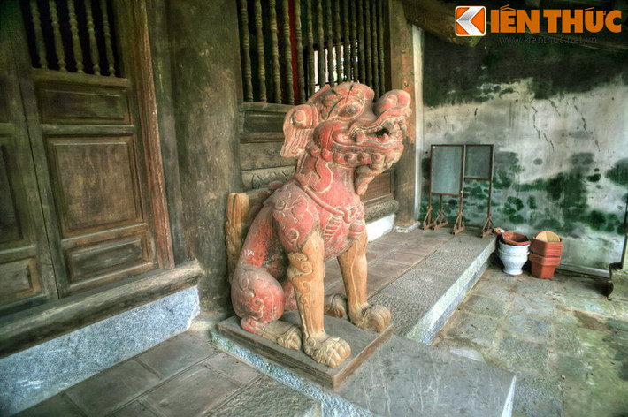 Theo quan niệm tâm linh của người xưa, nghê là biểu tượng của sức mạnh, thường được đặt ở các đền chùa để hóa giải sát khí và mang lại tài lộc.