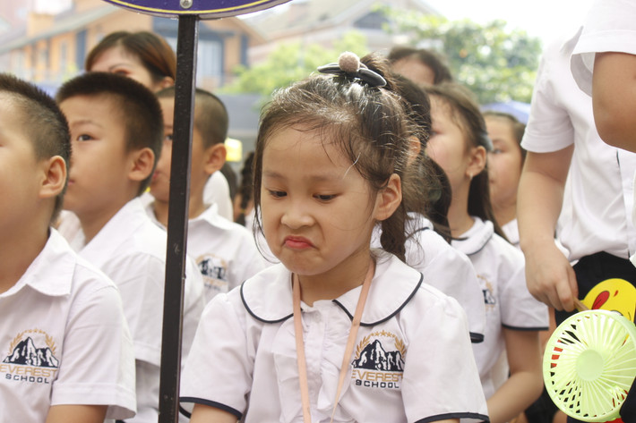 Biểu cảm ngộ nghĩnh.