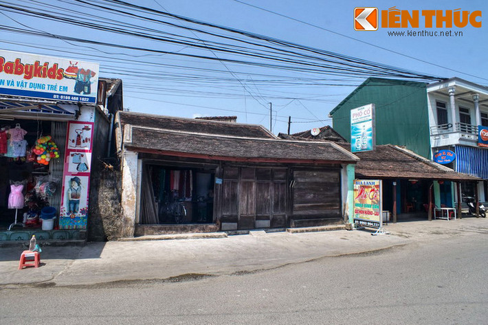 Theo thống kê, vào năm 1991 Bao Vinh còn 39 ngôi nhà cổ, niên đại từ 150 đến 200 năm tuổi. Đáng tiếc rằng cho đến nay chỉ còn 15 ngôi nhà cổ được gìn giữ, nằm xem kẽ giữa những ngôi nhà mới xây.