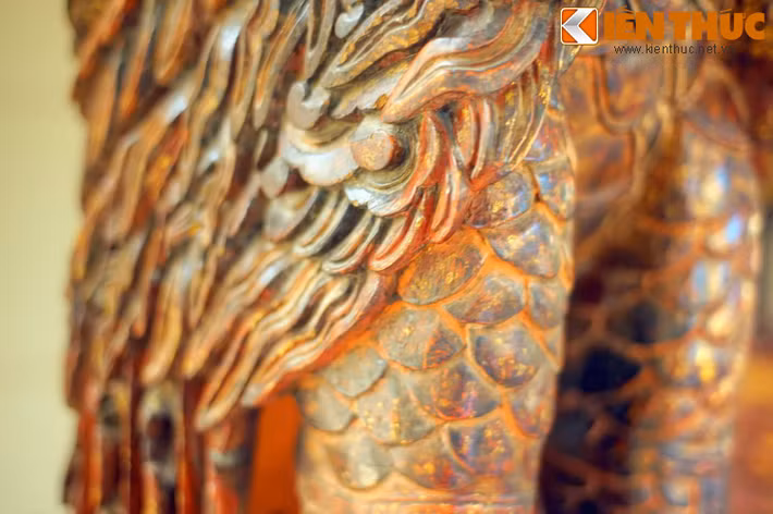 Kể từ đó, biểu tượng vẹt - rùa xuất hiện phổ biến trong các đền, nghè, miếu... ở xứ Thanh, quê hương vua Lê Thái Tổ và cũng là căn cứ địa của cuộc khởi nghĩa Lam Sơn.