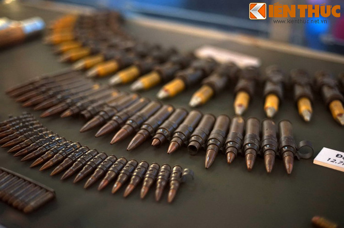 Vẻ lạnh lùng, chết chóc của một số loại đạn dược mà quân đội Mỹ đã sử dụng thời chiến tranh Việt Nam.