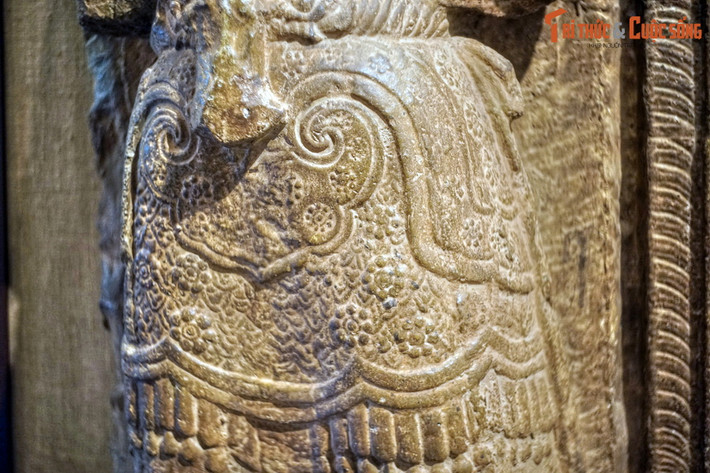 Trong thế giới quan của Phật giáo Đại thừa, dòng Phật giáo chủ đạo của Đại Việt, Bát bộ Kim Cương gồm tám vị Hộ pháp có quyền năng rất mạnh. Bất cứ ai tu thiền thành Bồ-tát trên đường thành Phật sẽ được các ngài Kim Cương bảo vệ, không bị thế lực tà ác phá hoại hoặc nhũng nhiễu.