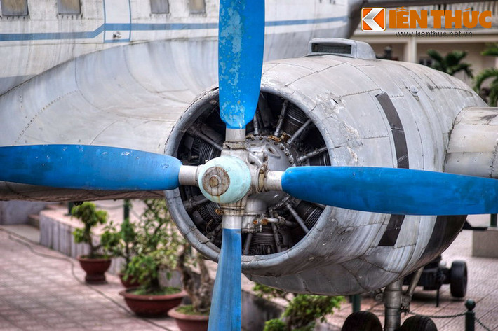 Đến tháng 7/2010, chiếc máy bay được phục chế lần hai. Lần phục chế này được tiến hành toàn diện trên cả vỏ ngoài và buồng lái, buồng tiếp viên, khoang hành khách cũng như nội thất bên trong máy bay, bằng những vật liệu gần với nguyên gốc nhất.