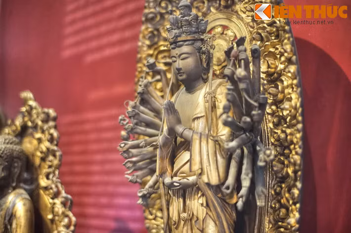 Mục đích của điều này là để khi chiêm ngưỡng lễ bái, người và tượng như tương ứng được với nhau (cảm ứng đạo giao). Một tác phẩm có được cái thần như vậy mới là đạt đến sơ quả của điêu khắc tượng Phật.