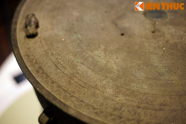 Cho đến nay, vẫn còn nhiều bí ẩn chưa được giải đáp thỏa đáng quanh những chiếc trống đồng Mường/trống đồng Heger II, như kỹ nghệ chế tác, mục đích sử dụng, thân thế chủ nhân…