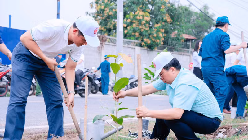 TPHCM: Xã Tân Vĩnh Lộc trồng 1.500 cây xanh và ra mắt Không gian văn hóa
