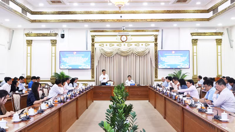 Hạ tầng và đổi mới cơ chế giúp giáo dục TPHCM bứt phá