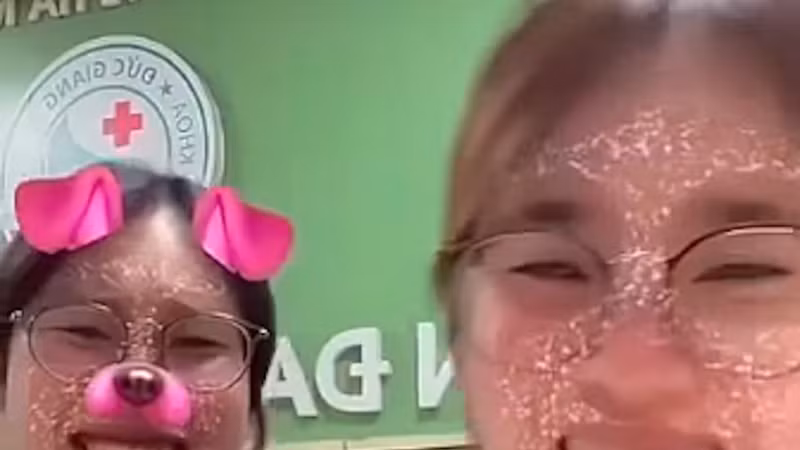 Bị xử lý vì phát ngôn phản cảm, hai sinh viên ngành y bị đình chỉ học tập một năm
