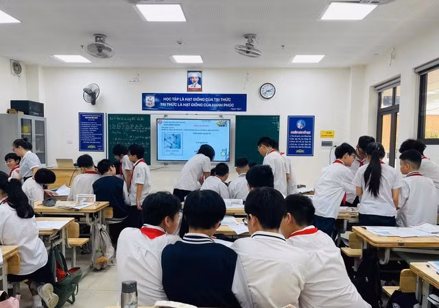 Giáo dục Hà Nội ứng phó nắng nóng cao điểm để bảo vệ học sinh