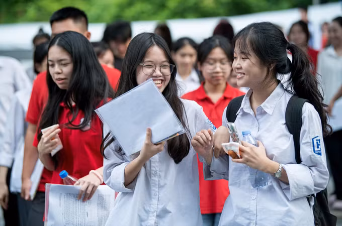 Ngưỡng điểm chuẩn ngành sức khỏe năm 2026 từ 18 đến 22 điểm