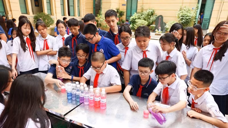 Bộ GD&ĐT đề xuất quy định mới về hoạt động giáo dục ngoài giờ