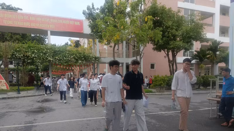 Đề và đáp án môn Giáo dục kinh tế & pháp luật kỳ thi tốt nghiệp THPT- Mã 1007